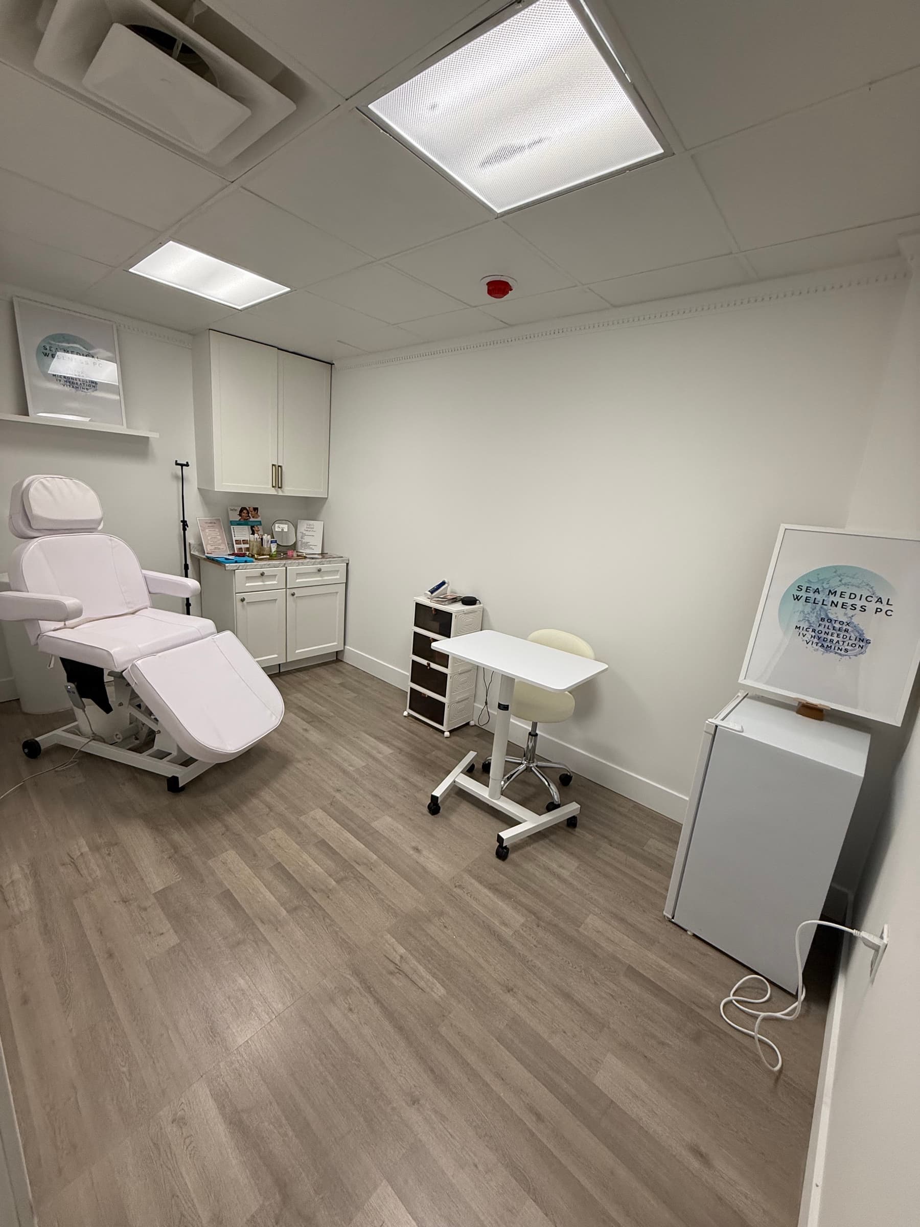 A treatment room at SEA Medical Wellness